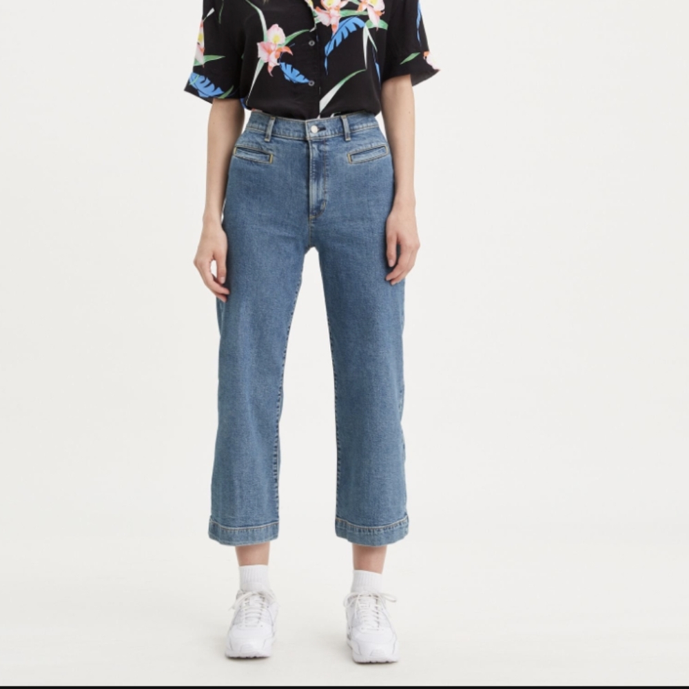 Levi's Ribcage Wide Leg Crop